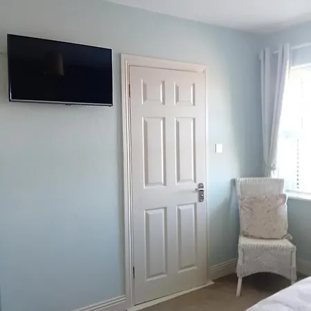 Fairwinds Guest Гостевой дом 3*