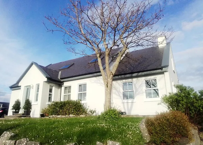 Fairwinds Guest Guest house 3*