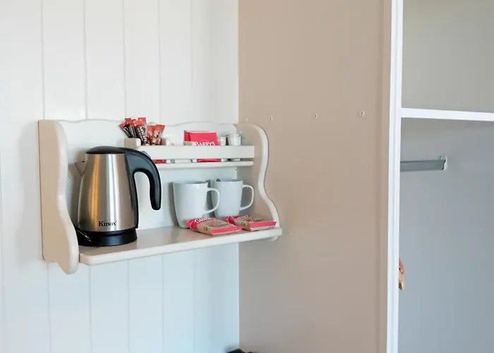 Fairwinds Guest Guest house 3*